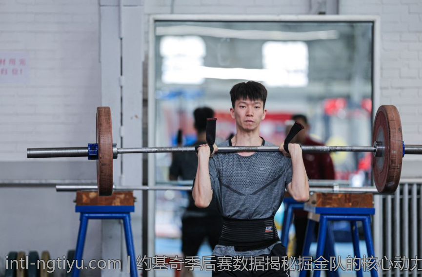 约基奇季后赛数据揭秘掘金队的核心动力